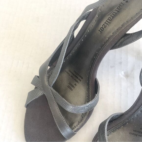 Naturalizer Heels Size 7 Gray Strappy Prissy - Picture 3 of 12
